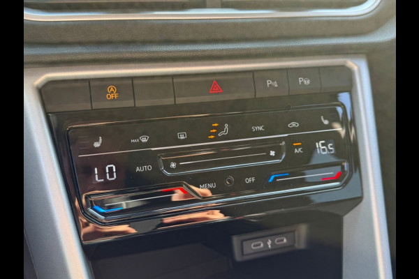 Volkswagen T-Roc TSI 115PK LIFE GOAL EDITION NAVI/CARPLAY/PDC