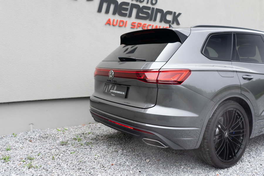 Volkswagen Touareg 3.0 TSI eHybrid 4MOTION / Panoramadak/ 22 Inch Velgen/ Ergo Comfort/ Dynaudio/ 280kW