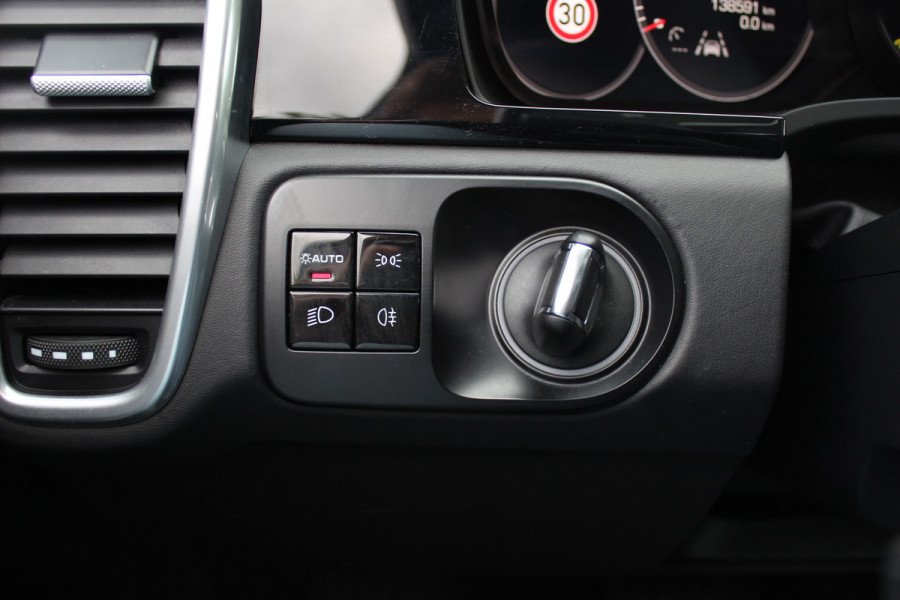Porsche Cayenne 3.0 / Panoramadak / 360Camera / Achterasbesturing / Adaptieve Stoelen / Luchtvering / 21'' / Bose / Matrix LED / Sportchrono / Stoelventilatie+Verwarming / Stuurverwarmd / Dodehoek / DAB / Cruise