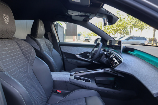 Peugeot 3008 1.2 Hybrid 145 GT | BTW | CARPLAY | 360 | STOEL&STUURVERWARMING | ACC |