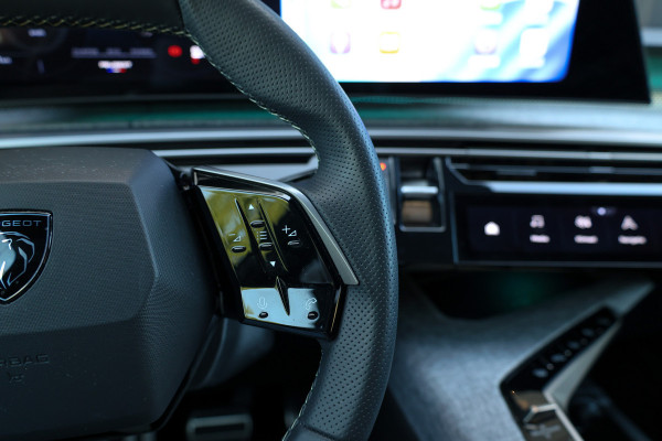 Peugeot 3008 1.2 Hybrid 145 GT | BTW | CARPLAY | 360 | STOEL&STUURVERWARMING | ACC |