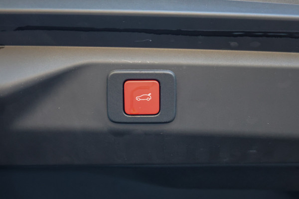 Peugeot 3008 1.2 Hybrid 145 GT | BTW | CARPLAY | 360 | STOEL&STUURVERWARMING | ACC |