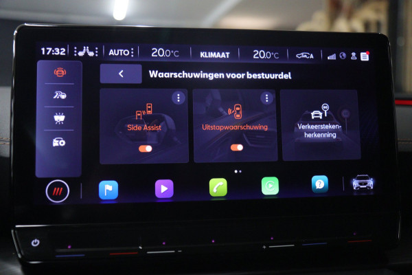 CUPRA Formentor 1.5 TSI Style PANO/CARPLAY/SFEERV/DODEHOEK/LANEASSIT/KEYLESS/VOL