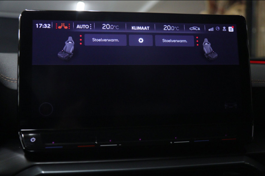 CUPRA Formentor 1.5 TSI Style PANO/CARPLAY/SFEERV/DODEHOEK/LANEASSIT/KEYLESS/VOL
