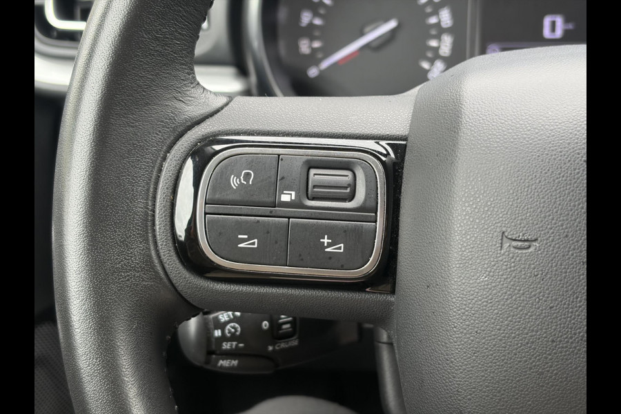 Citroën C3 1.2 PureTech S&S Shine D-riem vv in 02-2025 l 1e Eigenaar l Dealer Onderhouden l 110pk l Navi l Camera l Carplay l Clima l Cruise l Lm velgen l 6 Bak l Rijstrooksensor l Pdc l N.A.P l Apk tot 03-2027