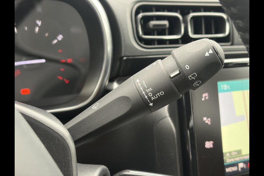Citroën C3 1.2 PureTech S&S Shine D-riem vv in 02-2025 l 1e Eigenaar l Dealer Onderhouden l 110pk l Navi l Camera l Carplay l Clima l Cruise l Lm velgen l 6 Bak l Rijstrooksensor l Pdc l N.A.P l Apk tot 03-2027