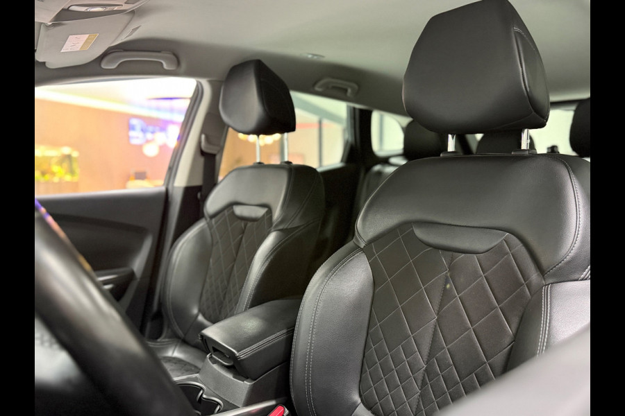 Renault Kadjar 1.3 TCe Intens AUT Navi Half Leder Trekhaak Camera Cruise PDC LMV