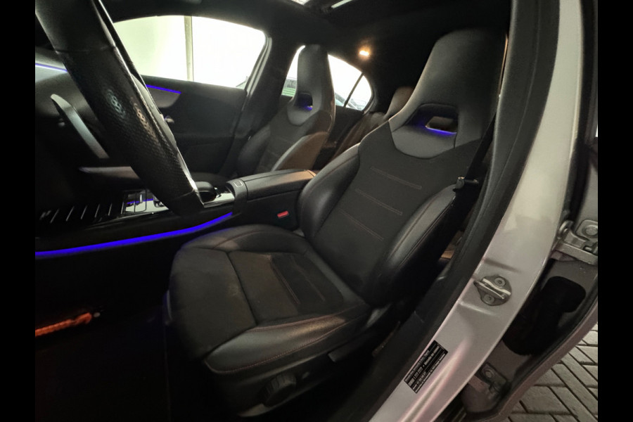 Mercedes-Benz A-Klasse 180 Business Solution AMG Pano|Stoelverwarming|Camera|Lane Assist|BlindSpot