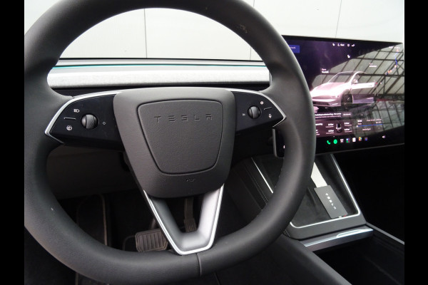 Tesla Model Y Premium Long Range RWD 78.1 kWh * EYE-CATCHER !!