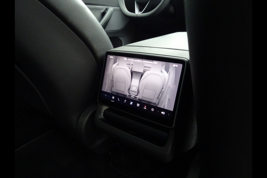 Tesla Model Y Premium Long Range RWD 78.1 kWh * EYE-CATCHER !!
