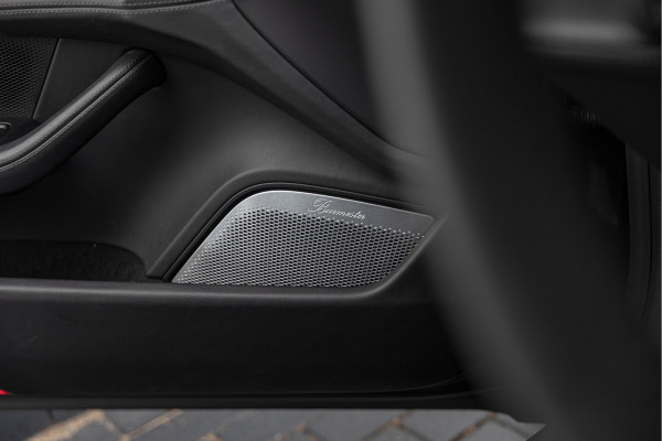Porsche Taycan Turbo 680pk 93 kWh Keramisch Sport-Design Pano Carbon Burmester