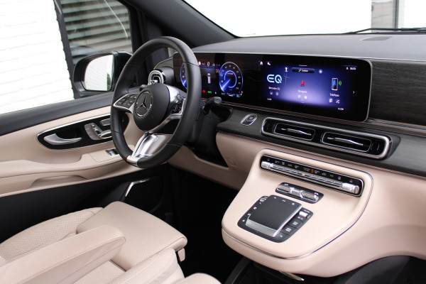 Mercedes-Benz Eqv 300 L2 / AMG / Panorama / Elec Stoelen / 7-Persoons / Burmester / Vol Opties / NIEUWSTAAT