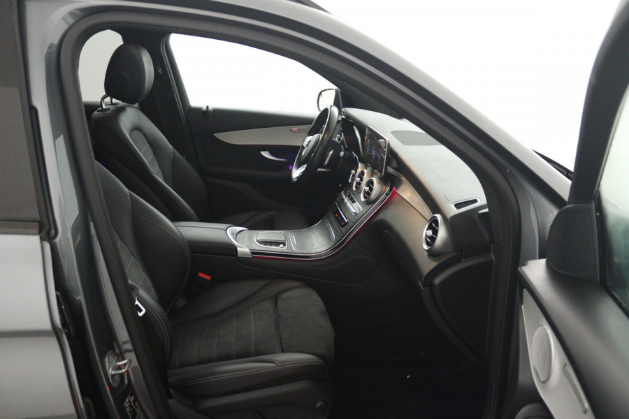 Mercedes-Benz GLC 300e 4MATIC Premium Plus (PANORAMADAK, SFEERVERLICHTING, CAMERA, ELEKT. STOELEN)