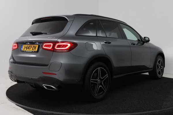 Mercedes-Benz GLC 300e 4MATIC Premium Plus (PANORAMADAK, SFEERVERLICHTING, CAMERA, ELEKT. STOELEN)