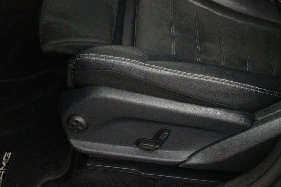 Mercedes-Benz GLC 300e 4MATIC Premium Plus (PANORAMADAK, SFEERVERLICHTING, CAMERA, ELEKT. STOELEN)