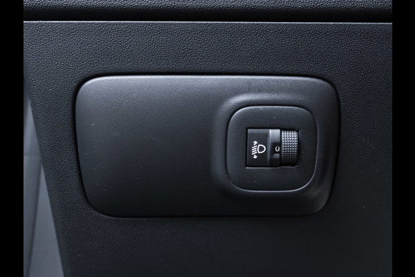Citroën C3 Aircross 1.2 PureTech S&S Feel Sport (APPLE CARPLAY,NAVI,CLIMATE,CRUISE,GETINT,SPORTSTOELEN,LM VELGEN,NETTE STAAT)
