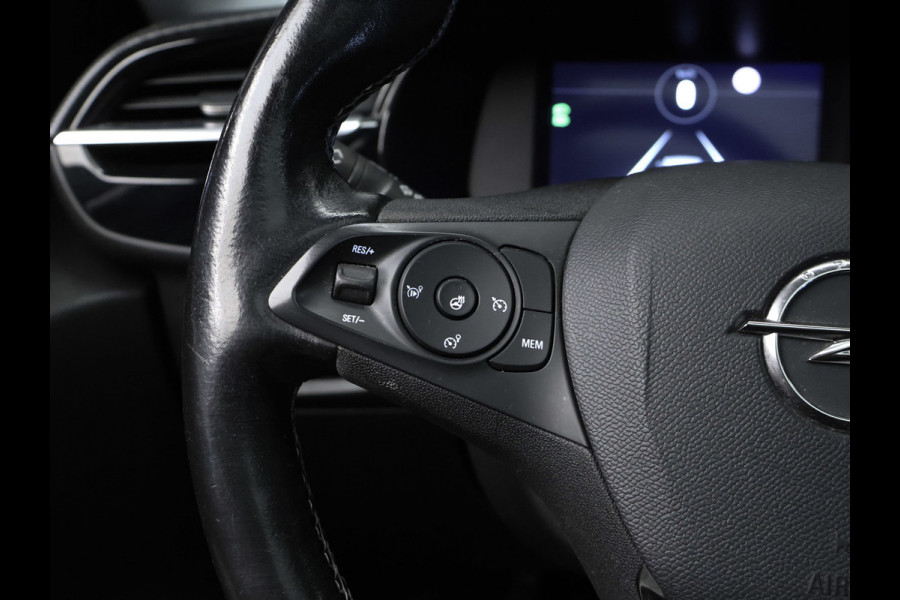 Opel Corsa 1.2 Edition Sport (PANORAMADAK,APPLE CARPLAY,NAVI,CAMERA,STOEL/STUURVERWARMING,LED,GETINT,SPORTSTOELEN,LM VELGEN)