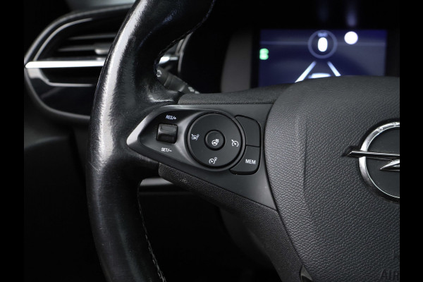 Opel Corsa 1.2 Edition Sport (PANORAMADAK,APPLE CARPLAY,NAVI,CAMERA,STOEL/STUURVERWARMING,LED,GETINT,SPORTSTOELEN,LM VELGEN)
