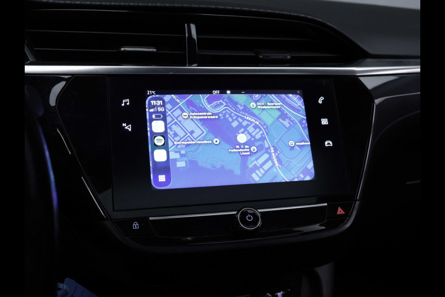 Opel Corsa 1.2 Edition Sport (PANORAMADAK,APPLE CARPLAY,NAVI,CAMERA,STOEL/STUURVERWARMING,LED,GETINT,SPORTSTOELEN,LM VELGEN)