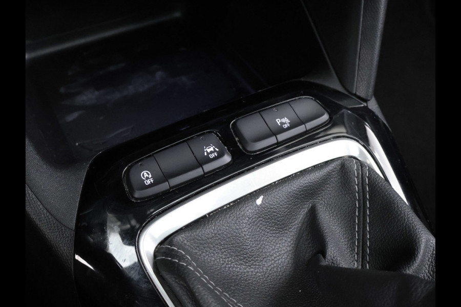 Opel Corsa 1.2 Edition Sport (PANORAMADAK,APPLE CARPLAY,NAVI,CAMERA,STOEL/STUURVERWARMING,LED,GETINT,SPORTSTOELEN,LM VELGEN)