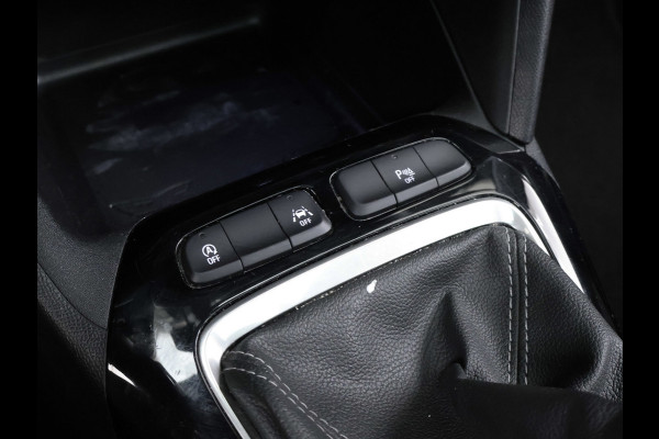Opel Corsa 1.2 Edition Sport (PANORAMADAK,APPLE CARPLAY,NAVI,CAMERA,STOEL/STUURVERWARMING,LED,GETINT,SPORTSTOELEN,LM VELGEN)