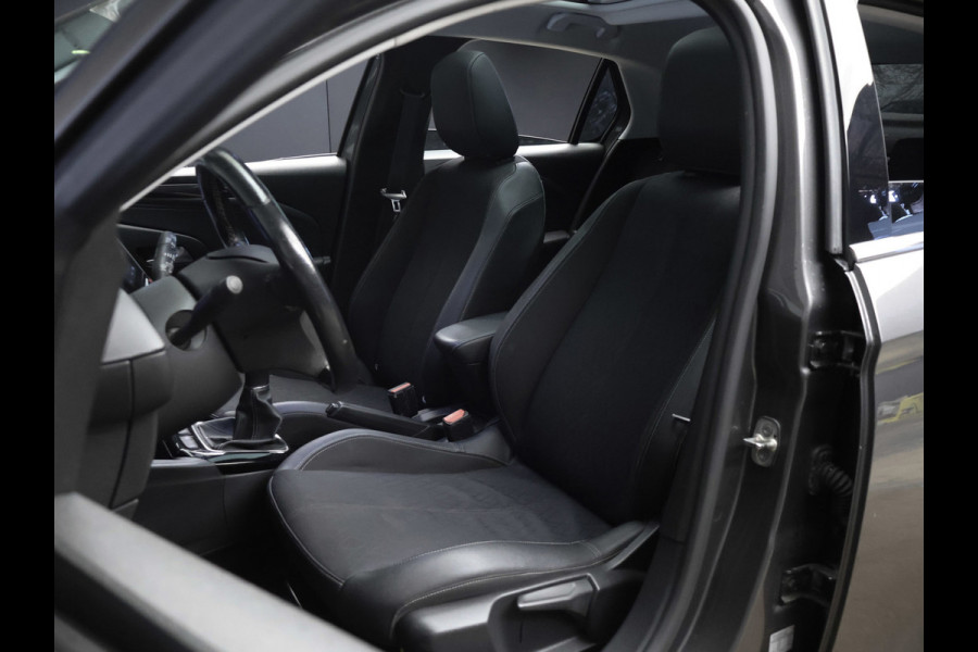 Opel Corsa 1.2 Edition Sport (PANORAMADAK,APPLE CARPLAY,NAVI,CAMERA,STOEL/STUURVERWARMING,LED,GETINT,SPORTSTOELEN,LM VELGEN)