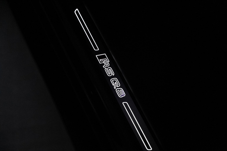 Audi RSQ8 4.0 TFSI quattro Performance Pano|Ceramic|HuD|B&O