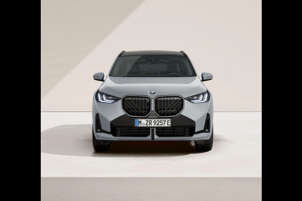BMW X3 30e xDrive - M-Sport Pro - Pano - Trekhaak - Driving Ass Prof - Adaptief onderstel
