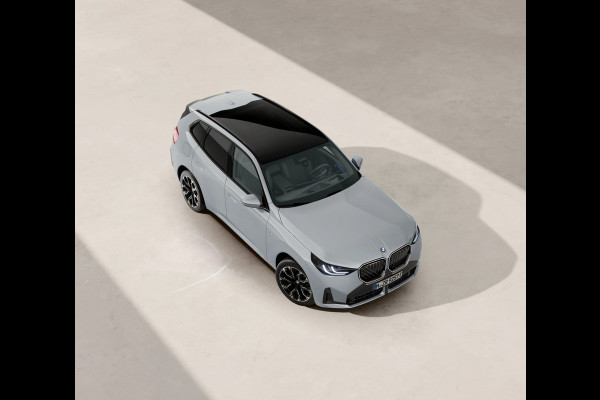 BMW X3 30e xDrive - M-Sport Pro - Pano - Trekhaak - Driving Ass Prof - Adaptief onderstel