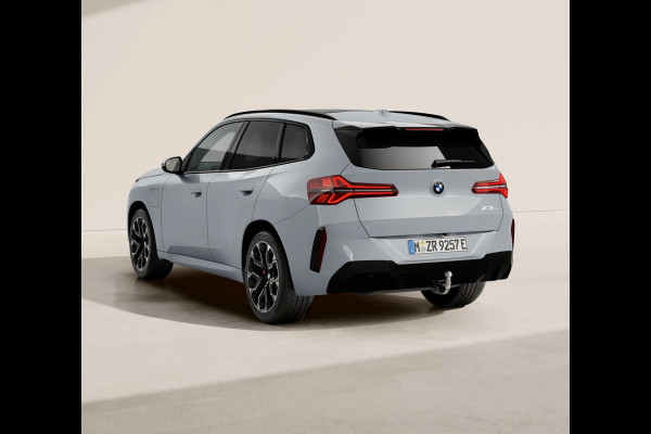 BMW X3 30e xDrive - M-Sport Pro - Pano - Trekhaak - Driving Ass Prof - Adaptief onderstel
