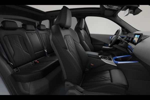 BMW X3 30e xDrive - M-Sport Pro - Pano - Trekhaak - Driving Ass Prof - Adaptief onderstel
