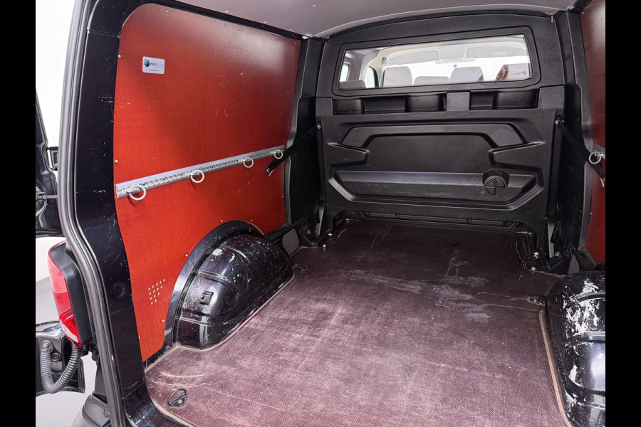 Volkswagen Transporter 2.0TDI D.C Dubbele Cabine 6-Pers. L2H1 28 Navi* Apple Carplay Android Mirror-Link Airco Bluetooth Cruise Control Pdc Euro 6 Betonplex Vloer Wandbetimmering Achterdeuren 1e Eigenaar