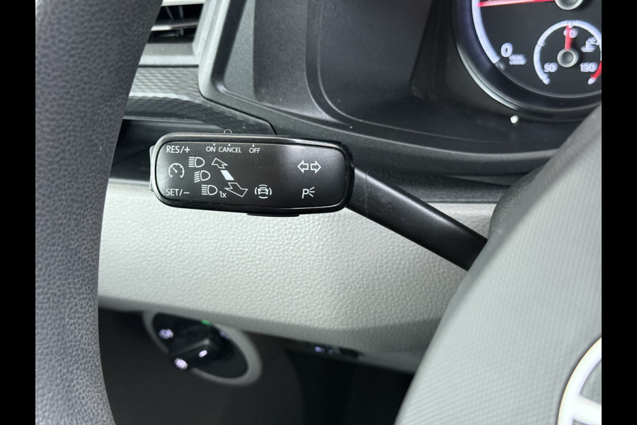Volkswagen Transporter 2.0TDI D.C Dubbele Cabine 6-Pers. L2H1 28 Navi* Apple Carplay Android Mirror-Link Airco Bluetooth Cruise Control Pdc Euro 6 Betonplex Vloer Wandbetimmering Achterdeuren 1e Eigenaar