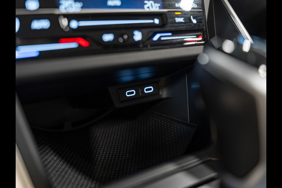 Volkswagen Taigo 1.0 TSI DSG Life Business, Virtual Cockpit, ACC, Apple Carplay, Android, Blind Spot, Cam, PDC, Voll Onderhouden