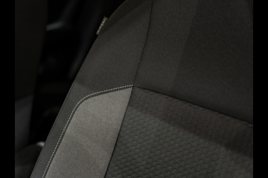 Volkswagen Taigo 1.0 TSI DSG Life Business, Virtual Cockpit, ACC, Apple Carplay, Android, Blind Spot, Cam, PDC, Voll Onderhouden