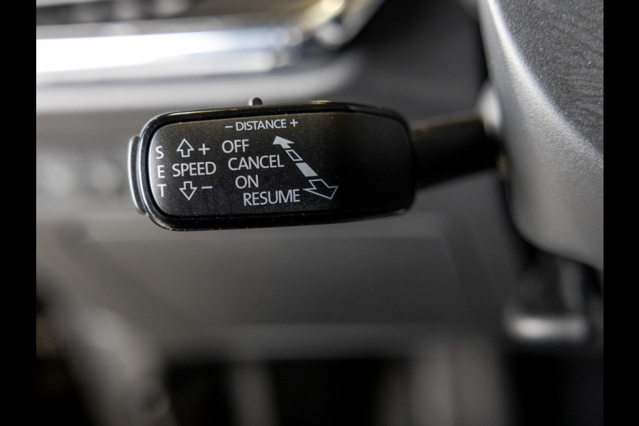 Škoda ENYAQ iV 80 Sportline SOH 93% 204pk / Panoramadak / Achteruitrijcamera / Stoelverwarming /