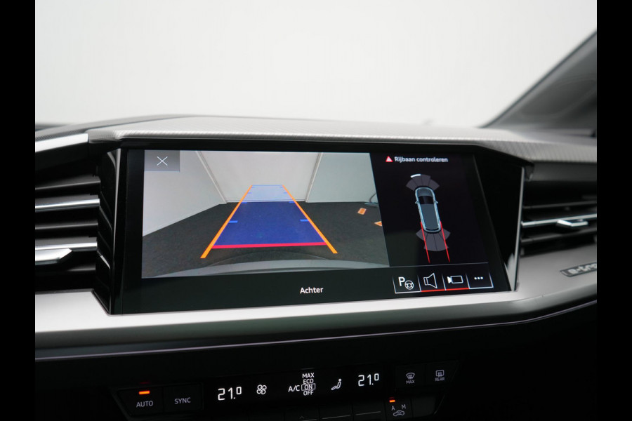 Audi Q4 e-tron 40 Advanced edition 77 kWh 204pk Dealer O.H. | Panodak | Adaptive Cruise | Camera | Apple Carplay | Navigatie | DAB | Virtual Cockpit | 19"L.M | Draadloze Telefoonlader |