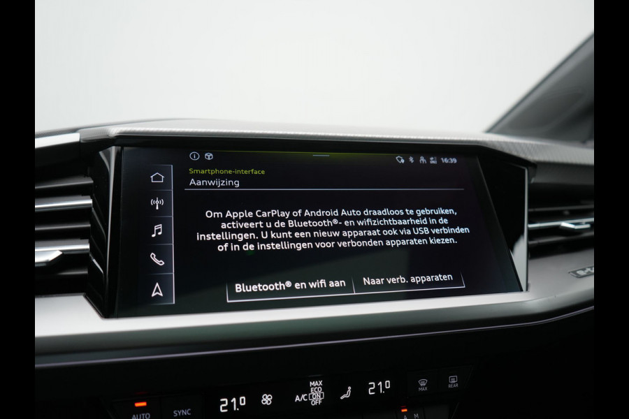 Audi Q4 e-tron 40 Advanced edition 77 kWh 204pk Dealer O.H. | Panodak | Adaptive Cruise | Camera | Apple Carplay | Navigatie | DAB | Virtual Cockpit | 19"L.M | Draadloze Telefoonlader |