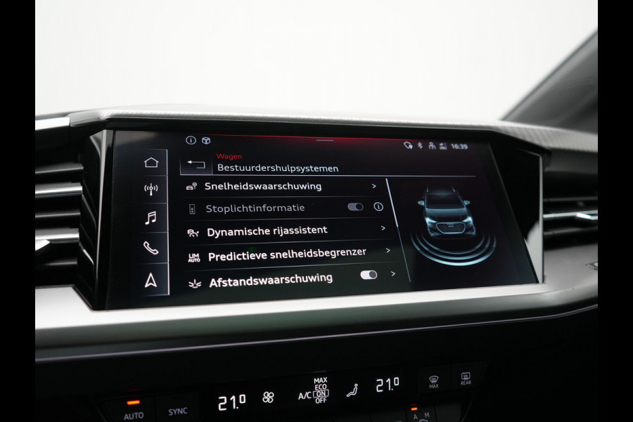 Audi Q4 e-tron 40 Advanced edition 77 kWh 204pk Dealer O.H. | Panodak | Adaptive Cruise | Camera | Apple Carplay | Navigatie | DAB | Virtual Cockpit | 19"L.M | Draadloze Telefoonlader |