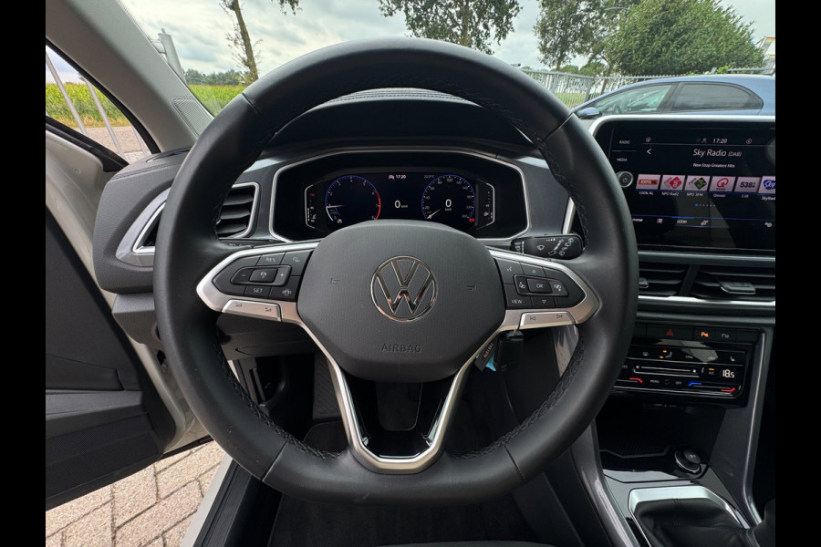 Volkswagen T-Roc 1.0 TSI Style IQ-Light / Ascot Grey / Carplay / ACC / ECC / PDC / Stoelverwarming