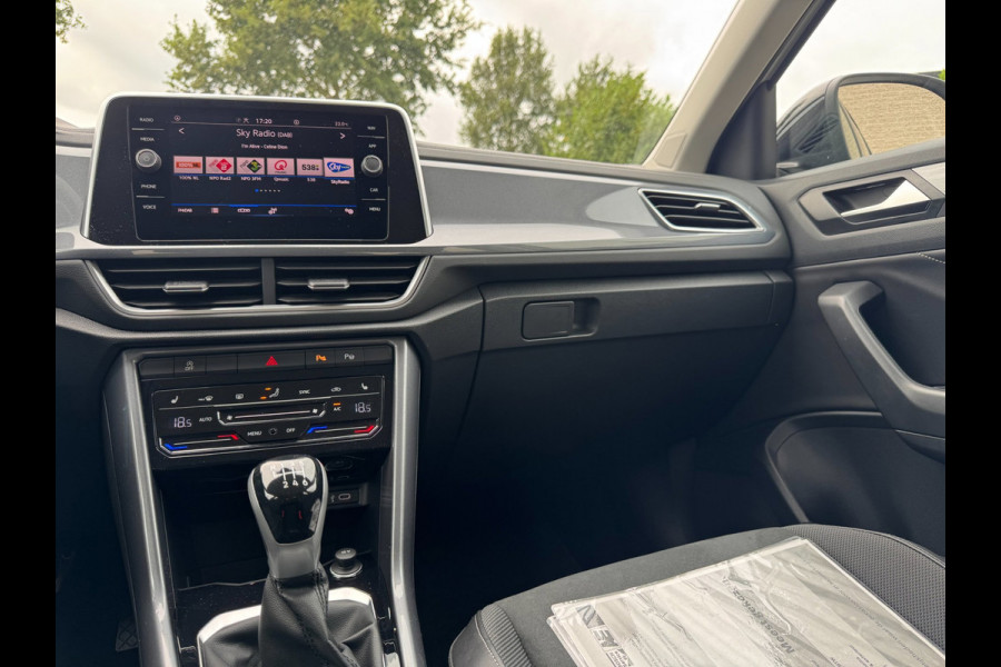 Volkswagen T-Roc 1.0 TSI Style IQ-Light / Ascot Grey / Carplay / ACC / ECC / PDC / Stoelverwarming