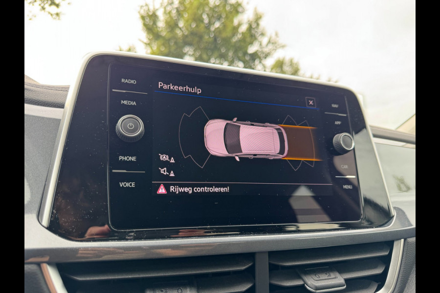Volkswagen T-Roc 1.0 TSI Style IQ-Light / Ascot Grey / Carplay / ACC / ECC / PDC / Stoelverwarming