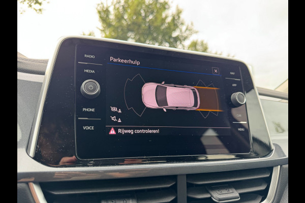Volkswagen T-Roc 1.0 TSI Style IQ-Light / Ascot Grey / Carplay / ACC / ECC / PDC / Stoelverwarming