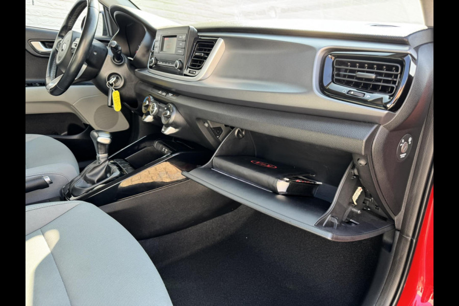 Kia Rio 1.4 ComfortLine Dealer onderhouden Cruise control Airco Elektrisch bedienbare ramen