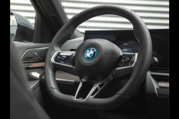 BMW i5 eDrive40 M-Sport Pro - Pano - Driving + Parking Ass Prof - Bowers & Wilkins - Stoelventilatie