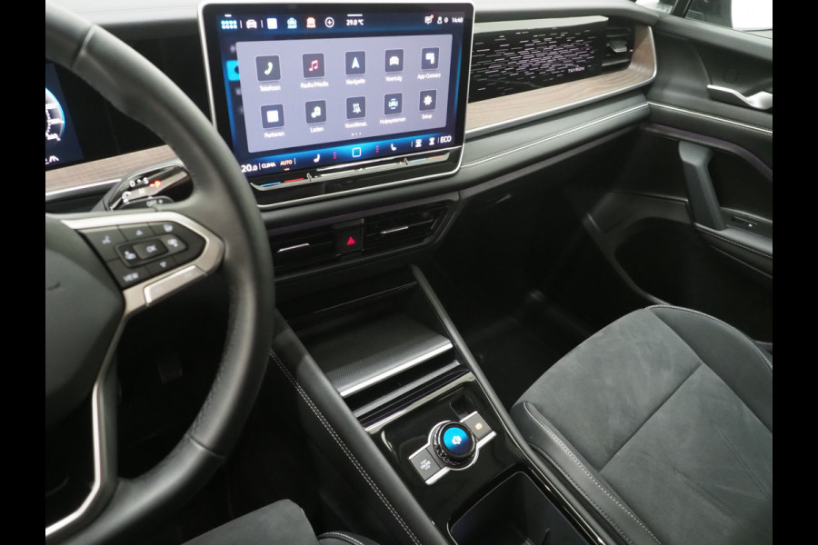 Volkswagen Tayron 1.5 eHybrid Elegance 272PK | Leder/Alcantara | Trekhaak | Massage | 360 | Keyless | Adaptive Cruise | Sfeerlicht