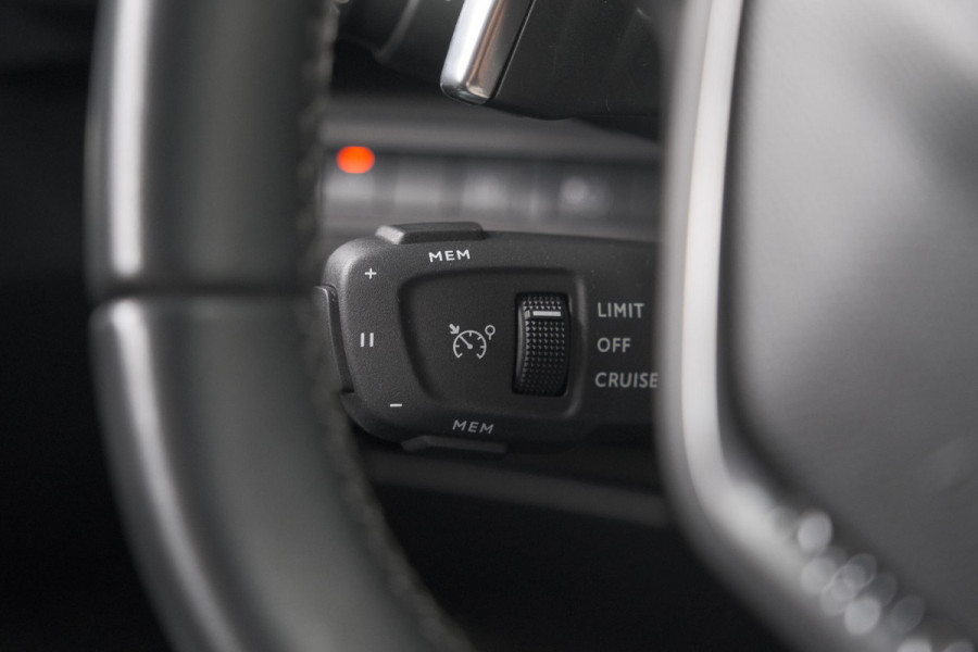 Peugeot 3008 1.6 Plug-in HYbrid 225 Allure | Camera | Dodehoekdetectie | Navigatie | Apple Carplay