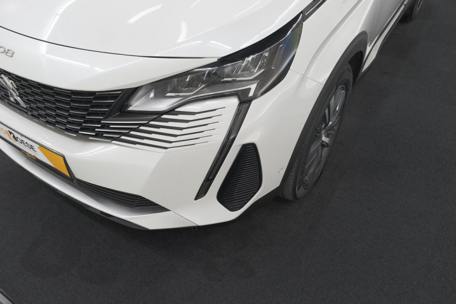 Peugeot 3008 1.6 Plug-in HYbrid 225 Allure | Camera | Dodehoekdetectie | Navigatie | Apple Carplay