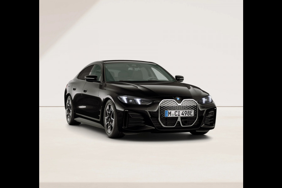 BMW i4 eDrive40 - M-Sport - Head-up - Memoryzetels - Hifi - Parking Assistant Plus