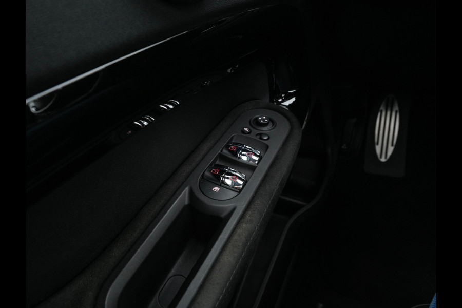 MINI Countryman 2.0 Cooper S Knightsbridge Edition Aut. *PANO |  LEATHER | FULL-LED | HARMAN/KARDON-AUDIO | HEATED-SPORTSEATS | KEYLESS | CAMERA | AMBIENT-LIGHT | NAVI-FULLMAP | HEAD-UP | PRIVACY-GLASS | SHIFT-PADDLES | 18''ALU*